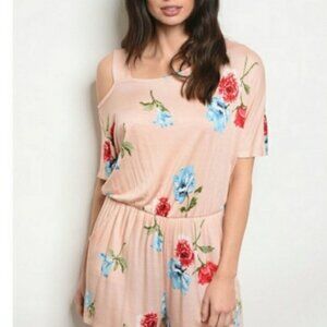 🍂3/$10🍂 Cute Peach Color Romper